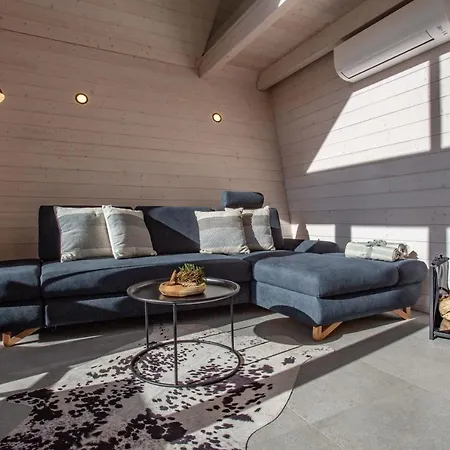 Chalet Belveder Martina *